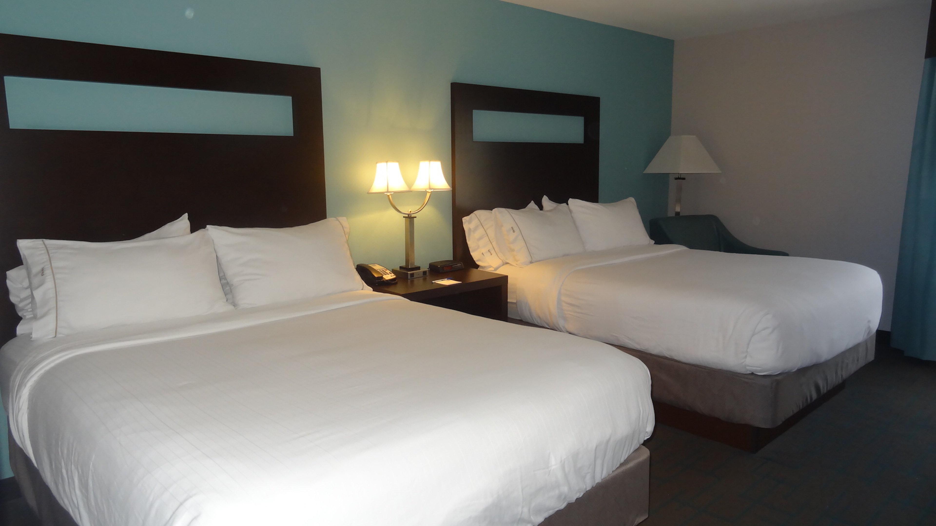 Holiday Inn Express Hotel Kansas City - Bonner Springs By Ihg Zewnętrze zdjęcie