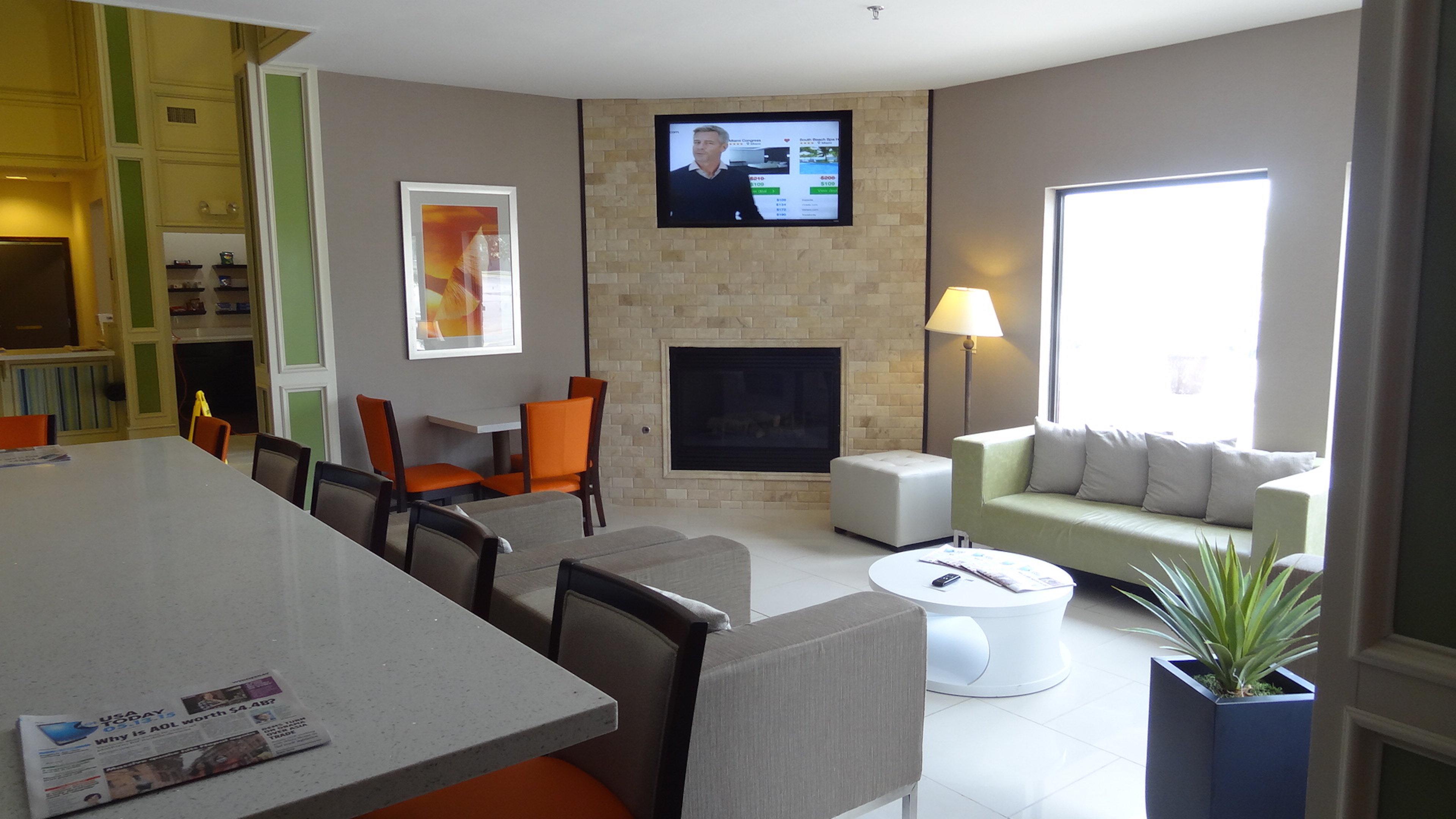 Holiday Inn Express Hotel Kansas City - Bonner Springs By Ihg Zewnętrze zdjęcie